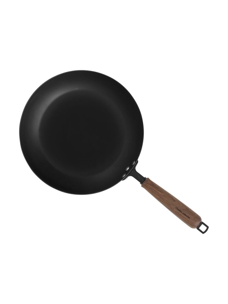 411302-99_0_WroughtIronPan_Closeup1