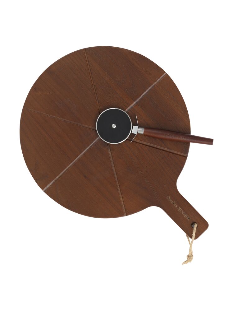 411310-08_0_PizzaCuttingBoard_Closeup2