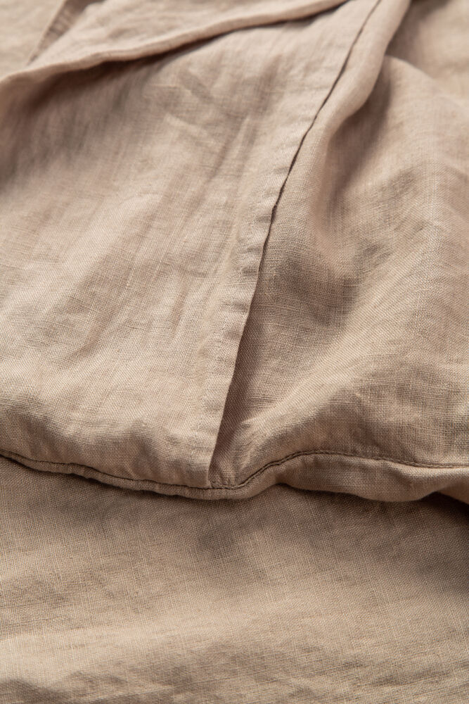 420944-02_KLPillowCaseLinnea-Linen_Beige_closeup2