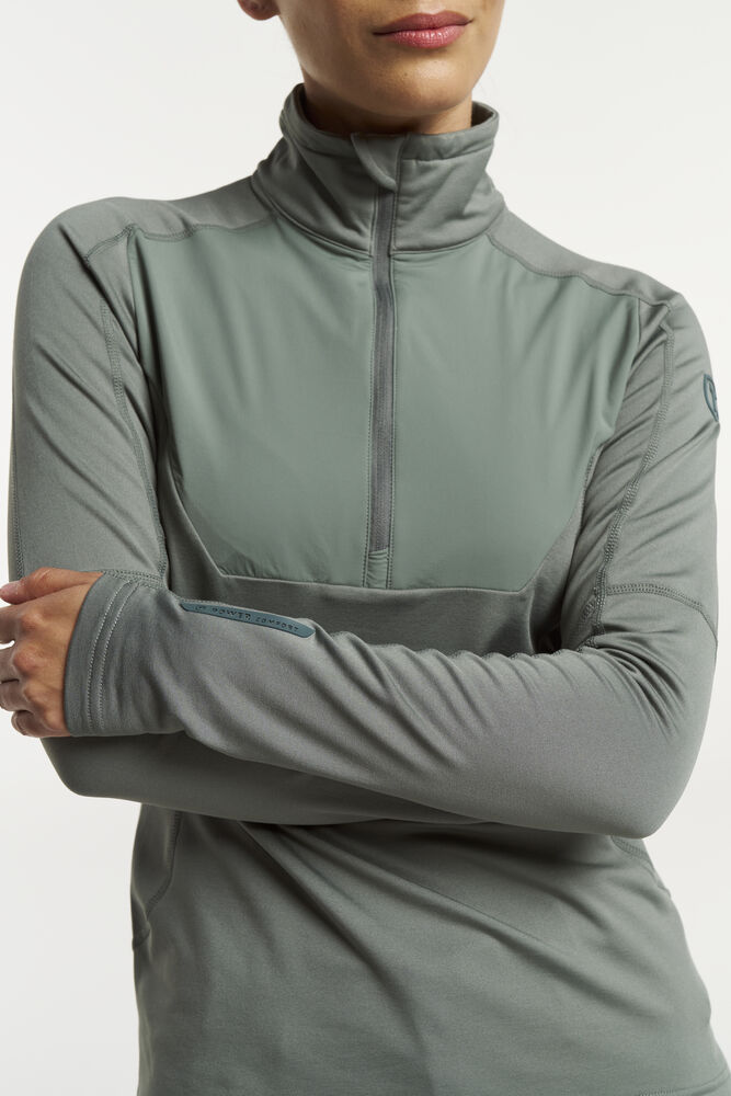 465018115-648_txlite_windblock_half_zip_w_detail_11