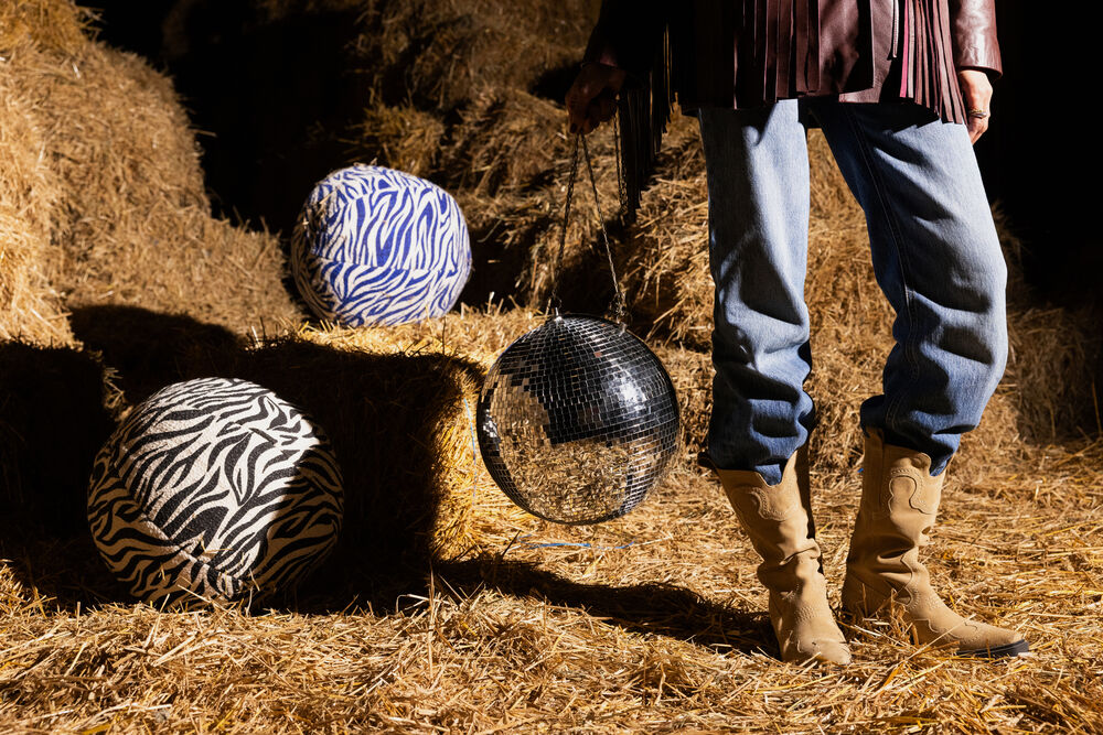 5219806213_5219806201_2_aw25