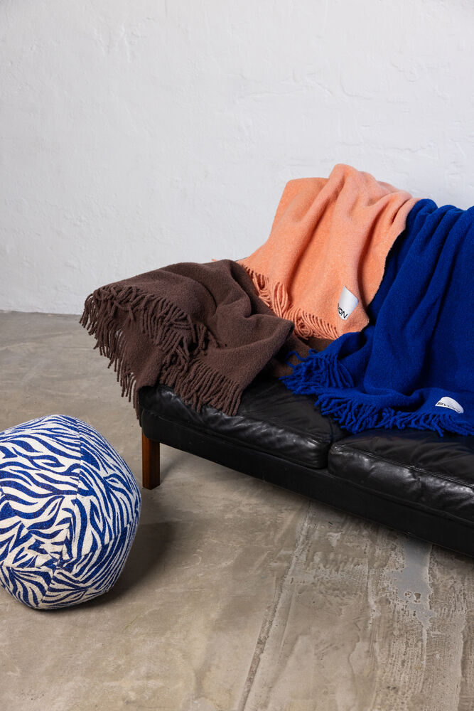 5219806213_5219806204_5219803113_5219803207_1_aw25