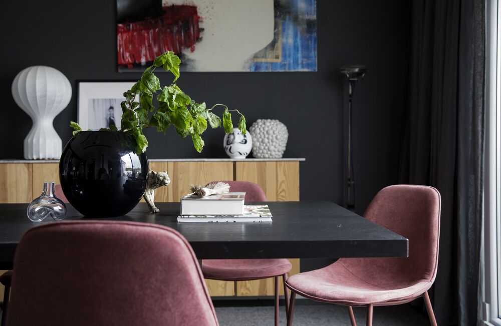 5263914901_5294700903_5298500107_5295301402_5263918100