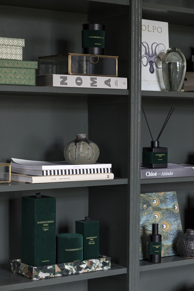 5392405912_5392405901_5392405401_5392405412_5392406001_1