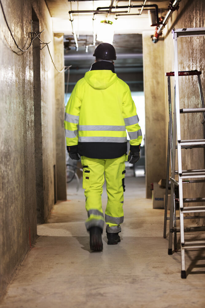 65127341_Skaljacka-varsel_65222207_Hantverksbyxa-Star