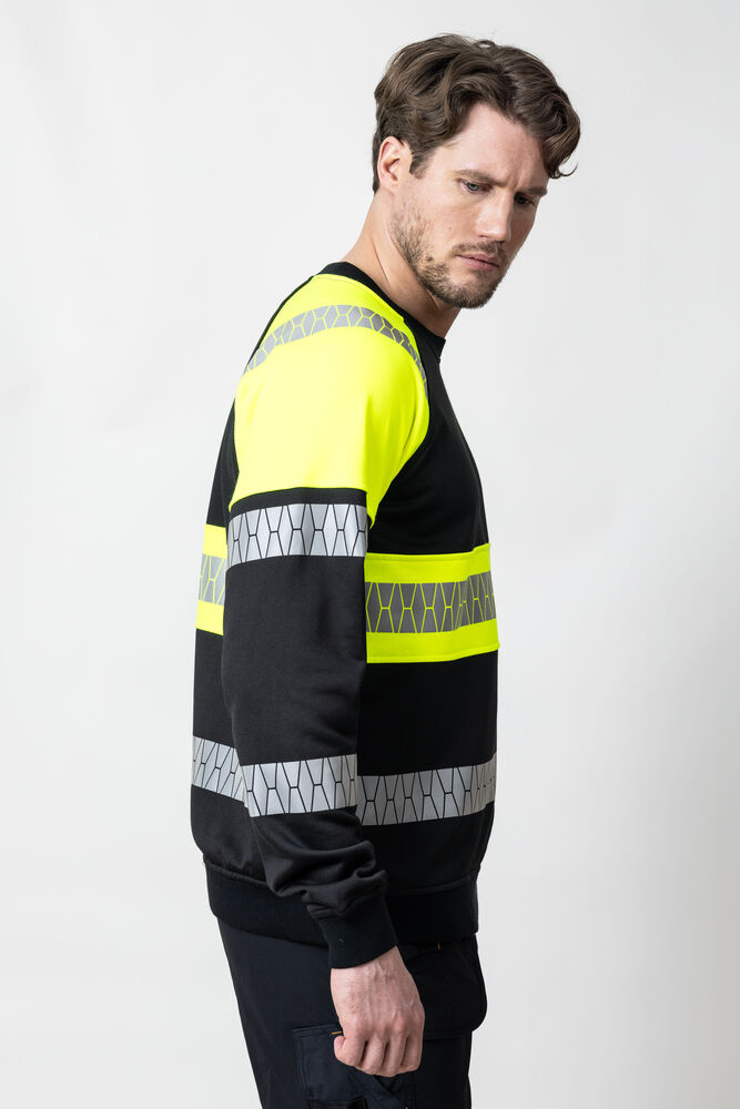 65522567-9921_5225SweatshirtHelZipVarsel_ModelPictureRight