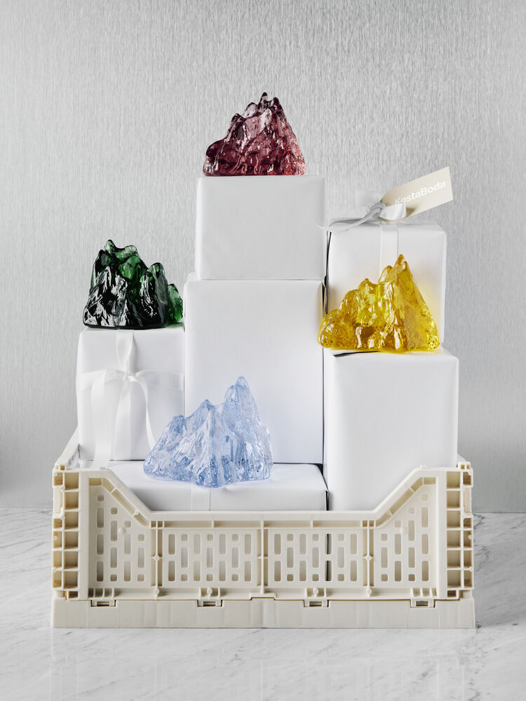 7062420_7062422_7062326_7062327_The_Rock_Votive_3x4