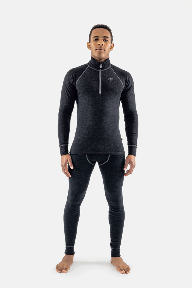 903080-903_Termo-Light-2.0-Turtleneck-w-zip_Black_closeup2